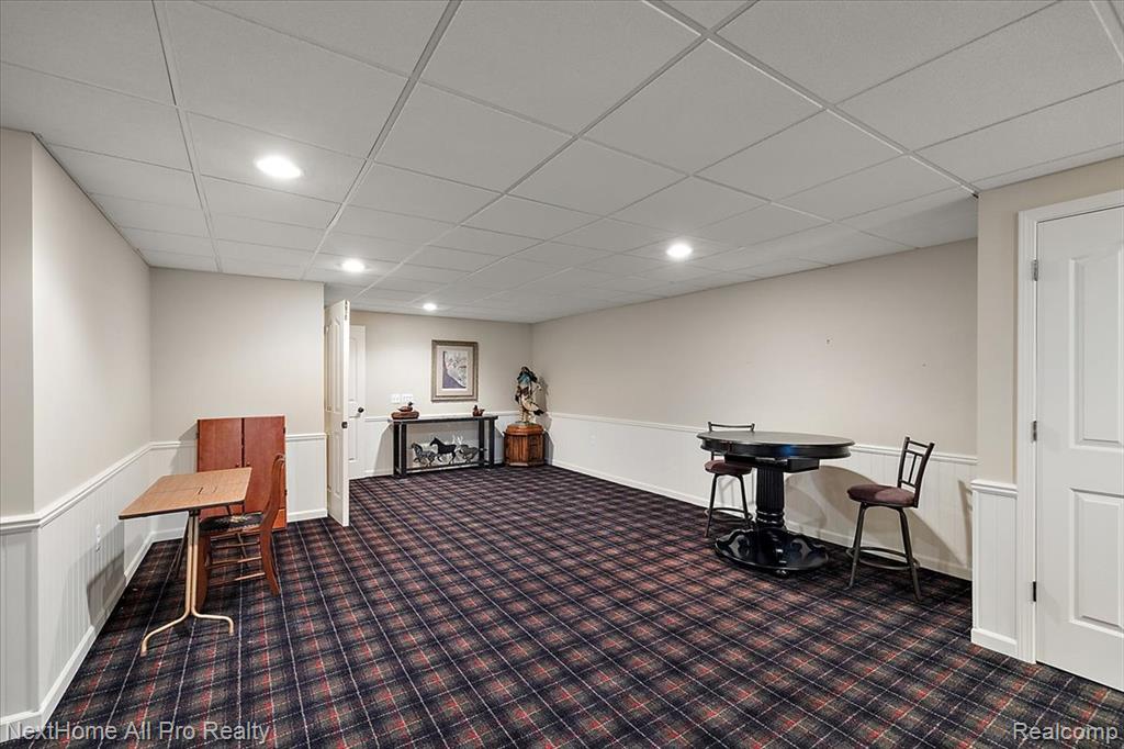 838 Knolls Landing Drive, 6, Milford, MI 48381 — Photo 28