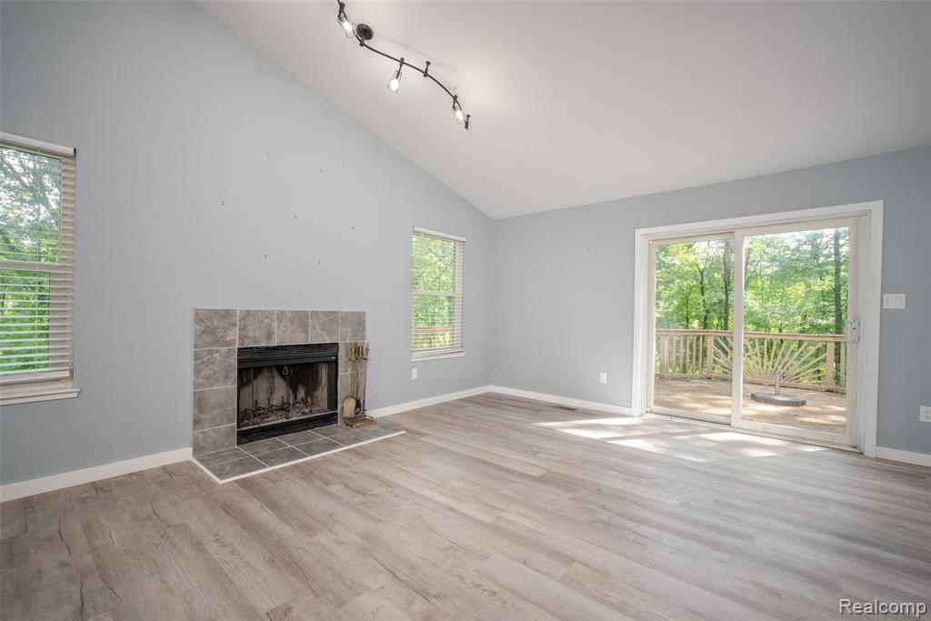 4277 Tux Lane, Milford, MI 48380 — Photo 12