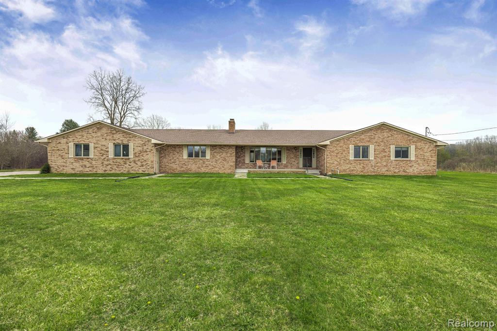 5412 N JENNINGS Road, Flint, MI 48504 — Photo 2