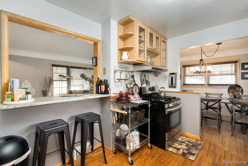392 Cambridge Drive, Mount Clemens, MI 48043 — Photo 23