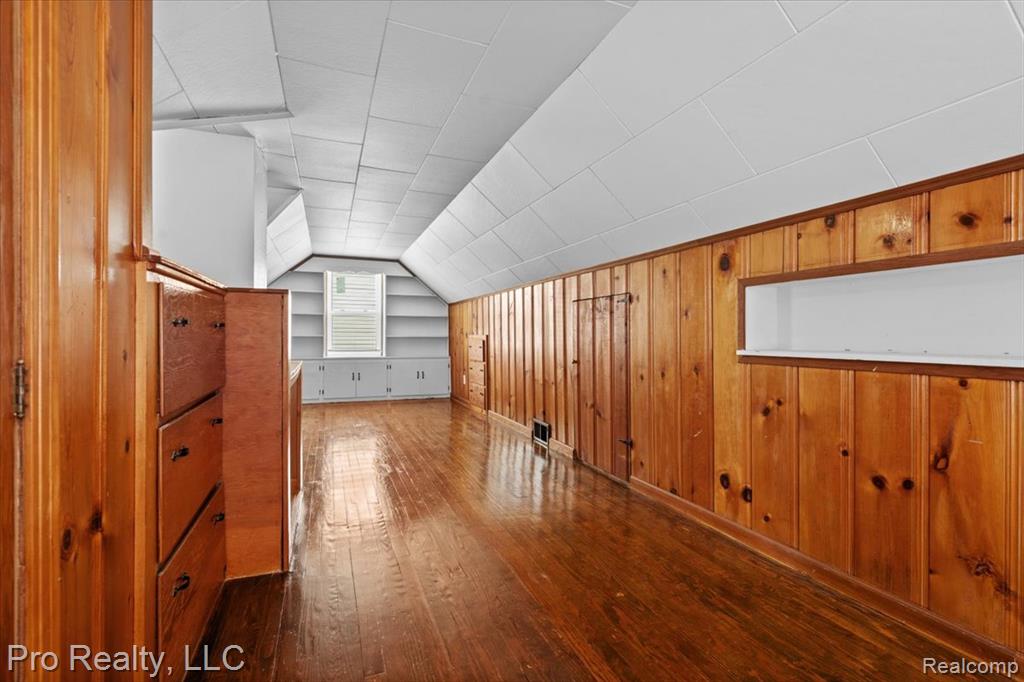 715 N Altadena Avenue, Royal Oak, MI 48067 — Photo 27