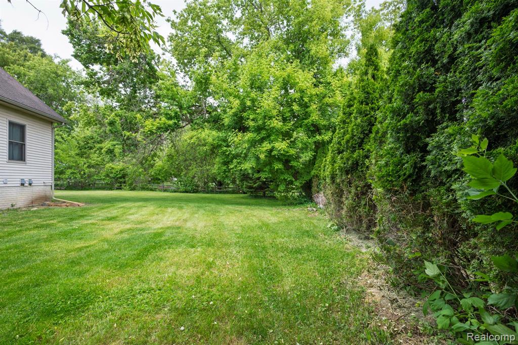 475 Dailey Court, Fowlerville, MI 48836 — Photo 5