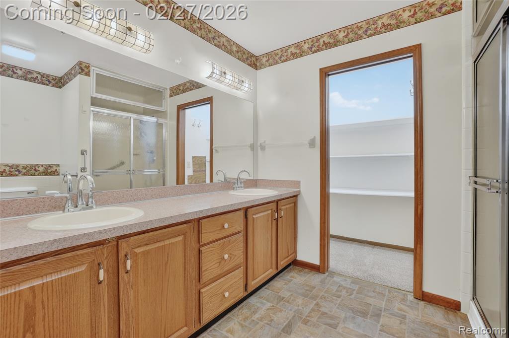 7479 Country Meadow Drive, Swartz Creek, MI 48473 — Photo 25