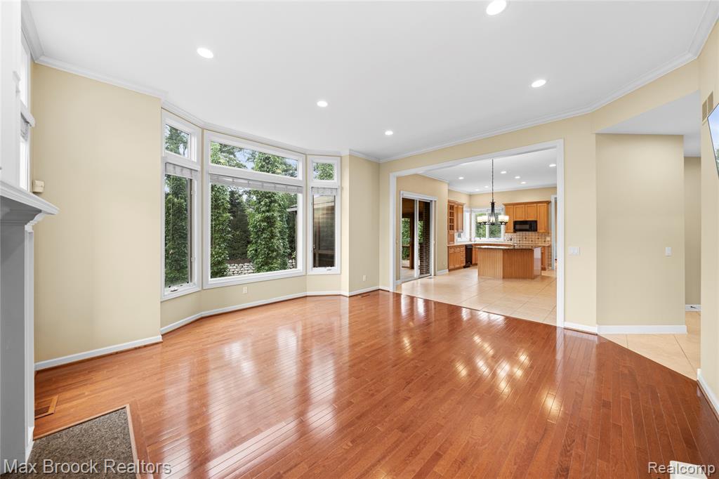 5149 Parkgate Drive, Commerce Twp, MI 48382 — Photo 24