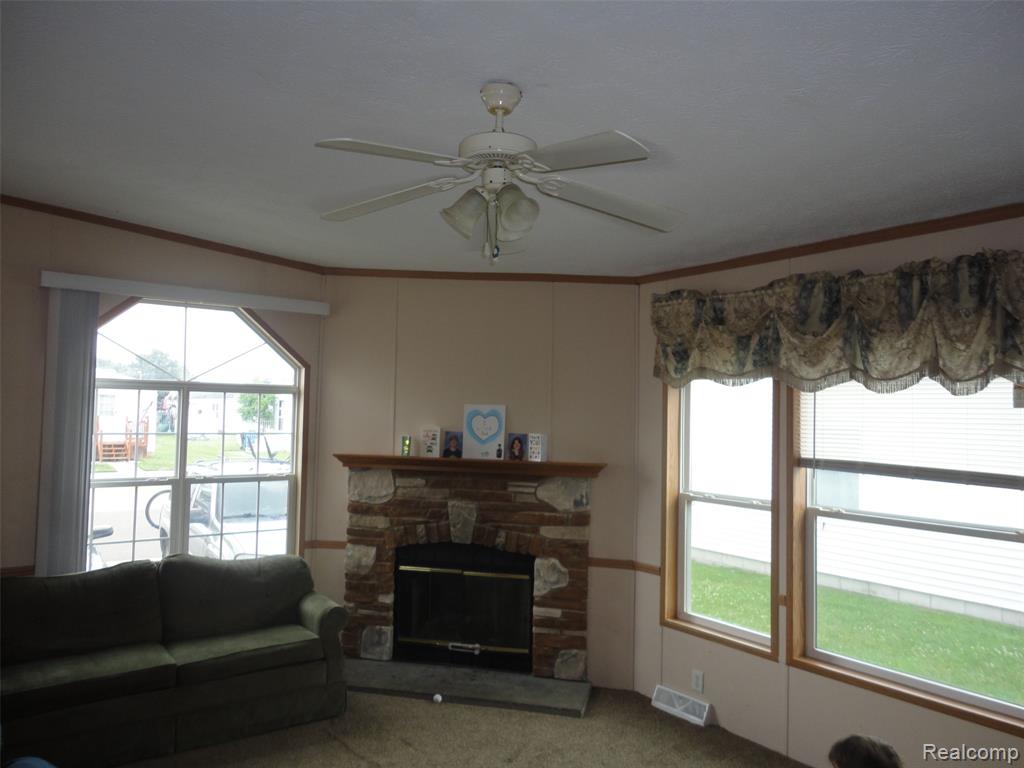 5931 Megans Ridge, Monroe, MI 48161 — Photo 6
