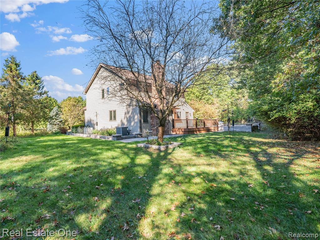 4097 Merna Lane, Milford, MI 48380 — Photo 31