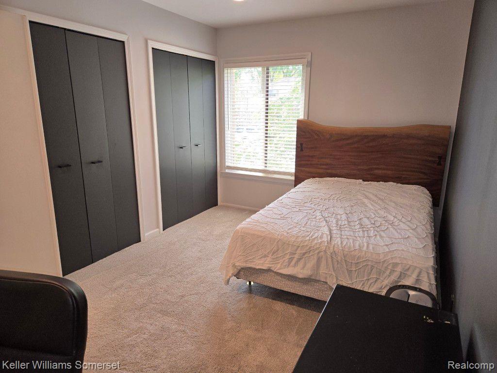 5568 PATTERSON Drive, Troy, MI 48085 — Photo 19
