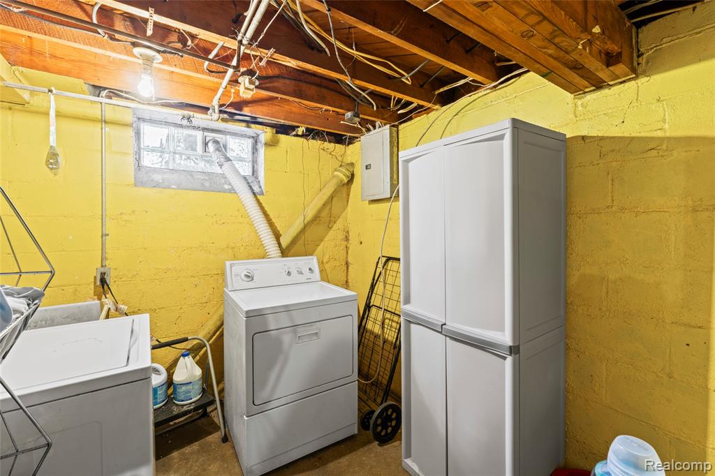 18300 Prairie Street, Detroit, MI 48221 — Photo 23