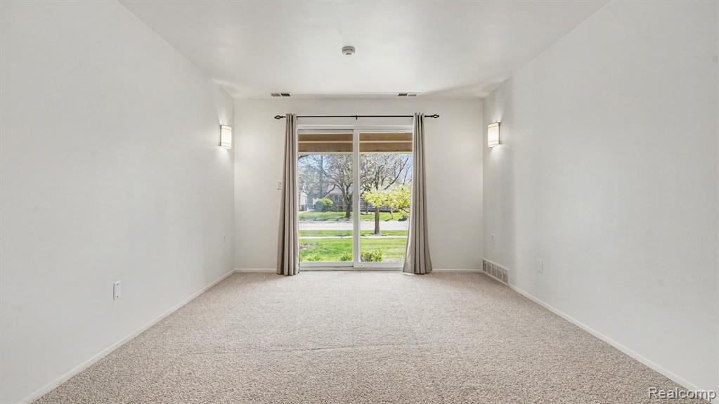 44413 Savery Drive, Canton, MI 48187 — Photo 5