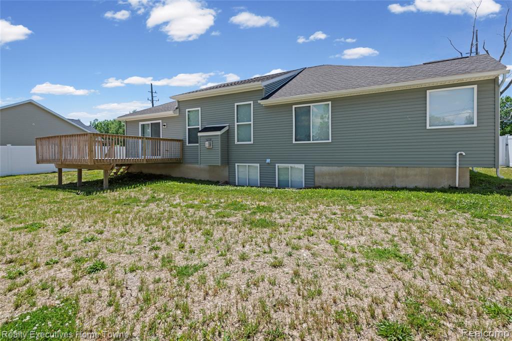 4429 RIVER Road, East China, MI — Photo 8