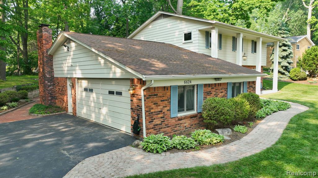 6624 Wellesley Terrace, Clarkston, MI — Photo 2