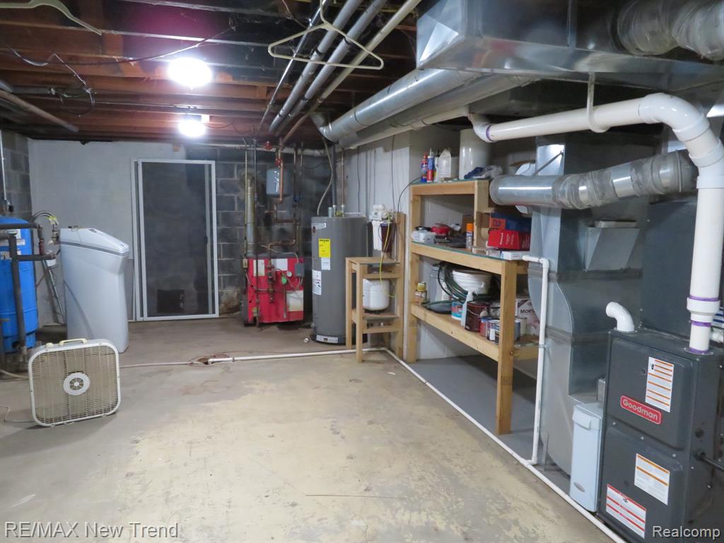 1656 S Lapeer Road, Lapeer, MI 48446 — Photo 27