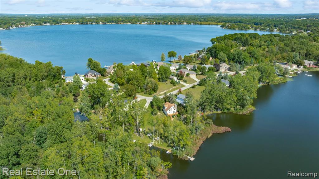 4047 Sunfish Drive, Lapeer, MI 48446 — Photo 13