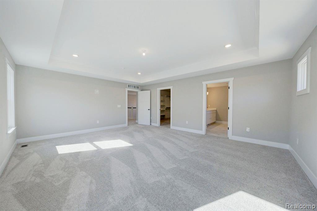 614 ROUND ROCK Drive, Howell, MI 48843 — Photo 10