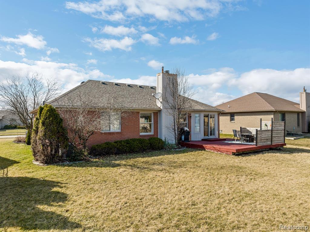 47172 Ellie Drive, Macomb, MI 48044 — Photo 29