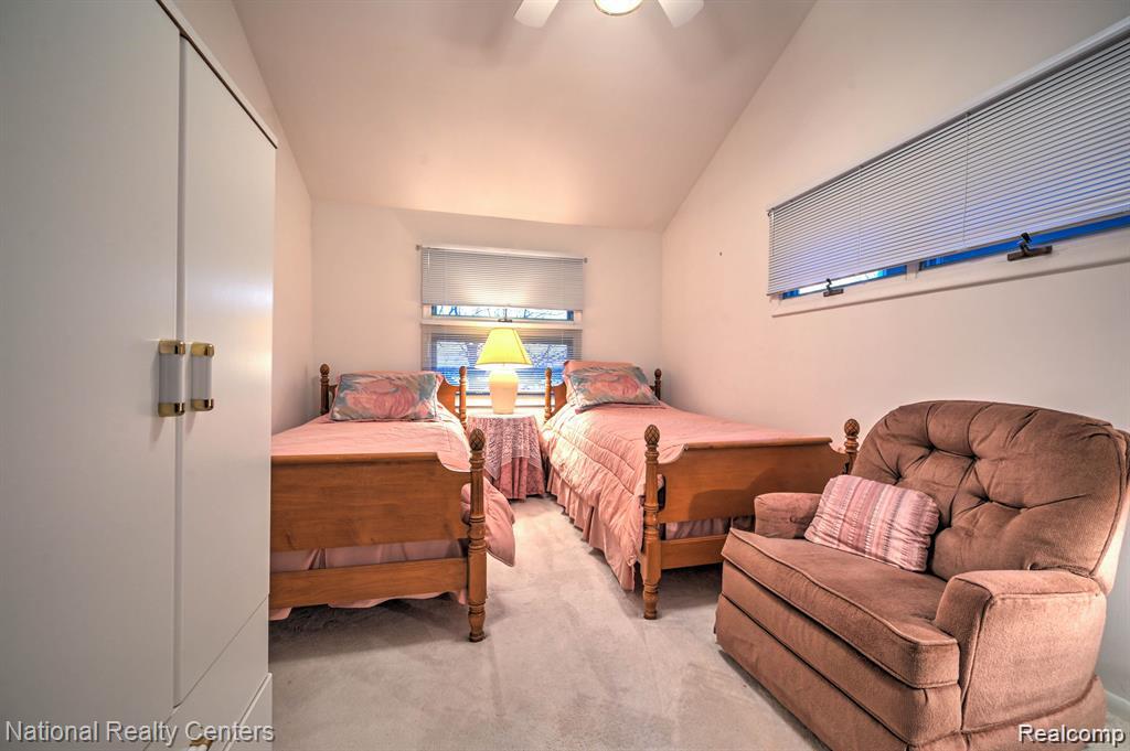 3453 Ormond Road, White Lake, MI 48383 — Photo 16