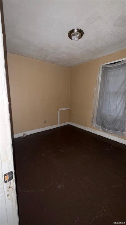 17833 Binder Street, Hamtramck, MI 48212 — Photo 7