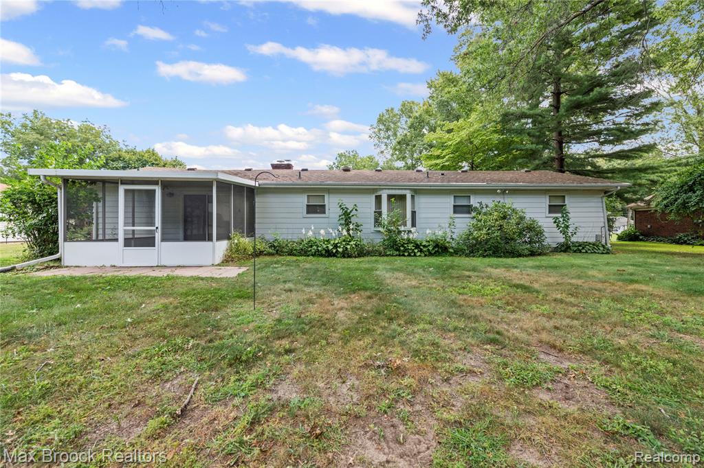 8071 Comanche Trail, Temperance, MI 48182 — Photo 25