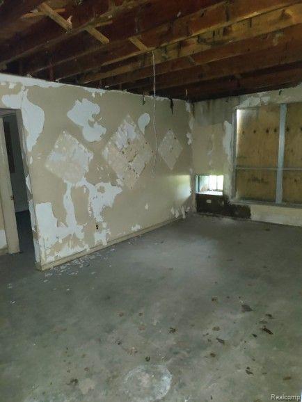 9610 WHITTIER Street, Detroit, MI 48224 — Photo 10