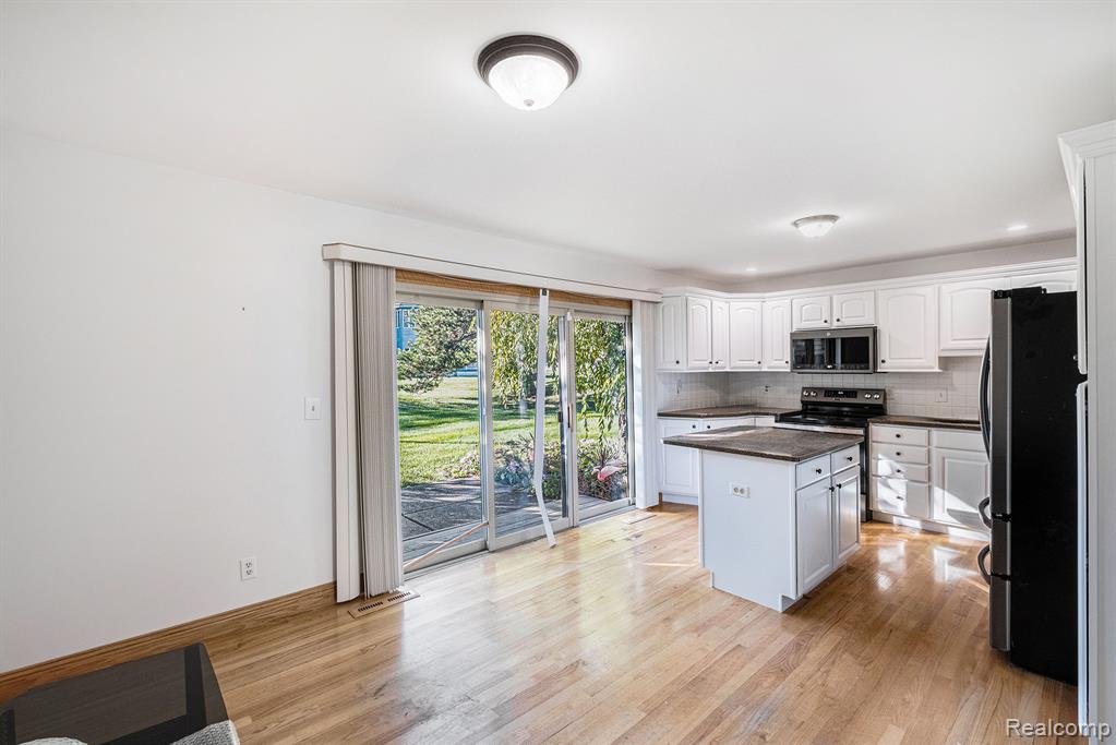 6300 Laurentian Court, Flint, MI 48532 — Photo 7