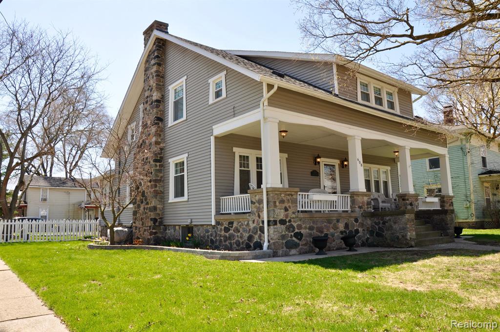 608 E MAPLE Street, Holly, MI 48442 — Photo 3
