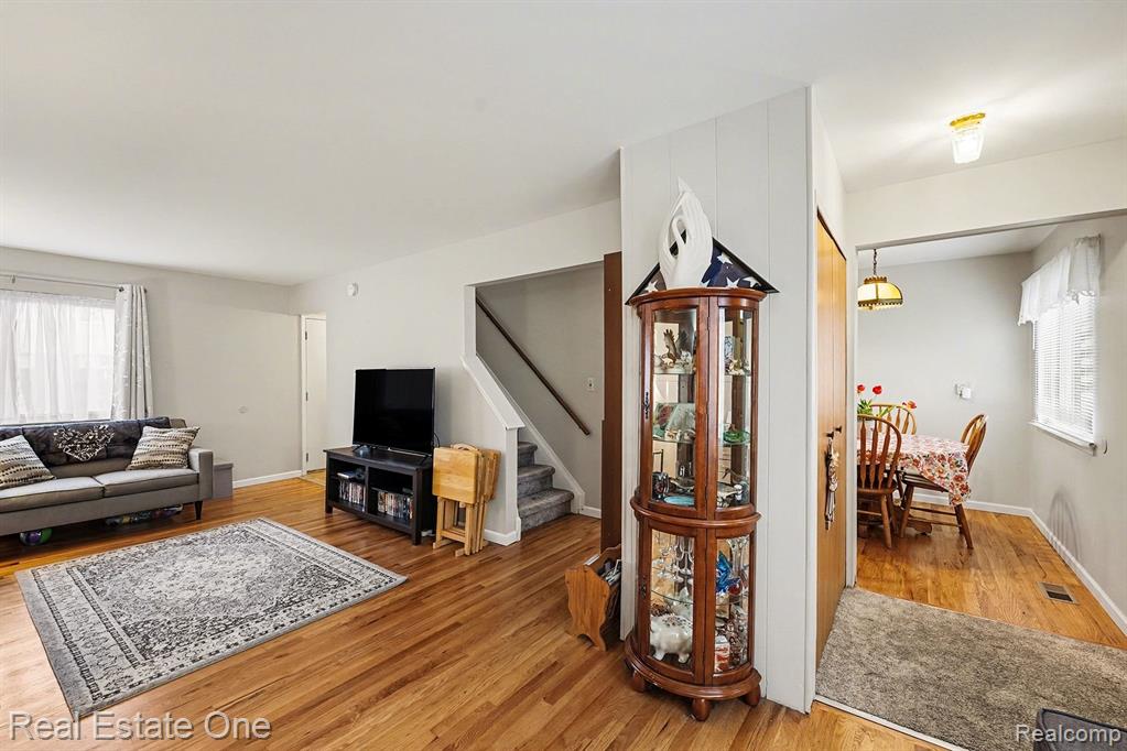 9615 Cornell, Taylor, MI 48180 — Photo 9