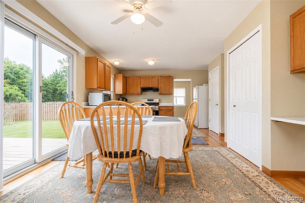 41585 Cherry Hill Road, Canton, MI 48188 — Photo 17