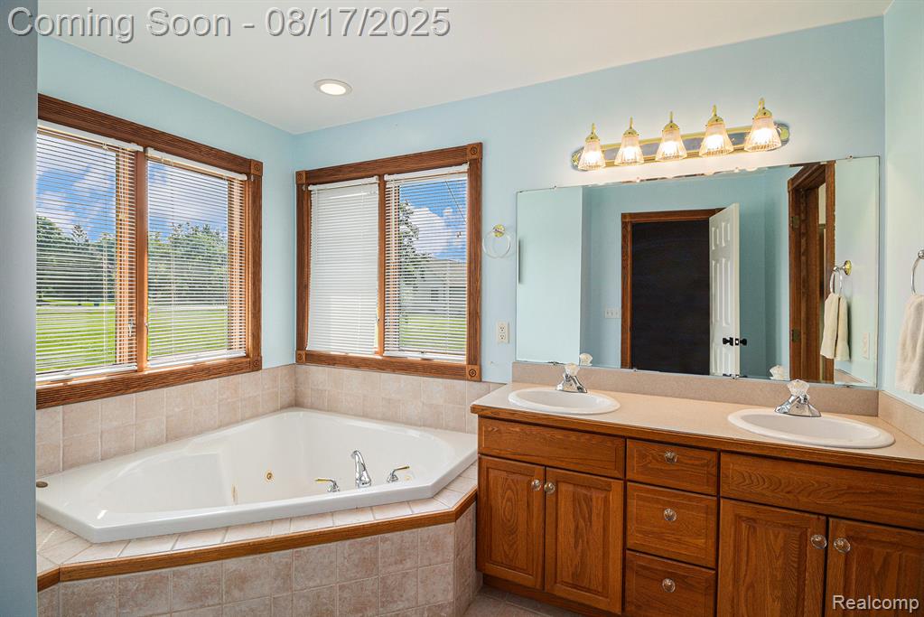 10480 Seymour Road, Gaines Vlg, MI 48436 — Photo 14