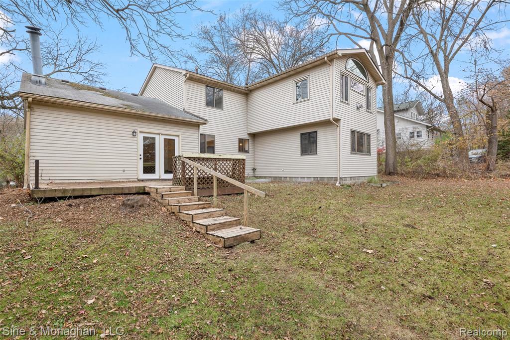 550 Hillcliff Drive, Waterford, MI 48328 — Photo 3
