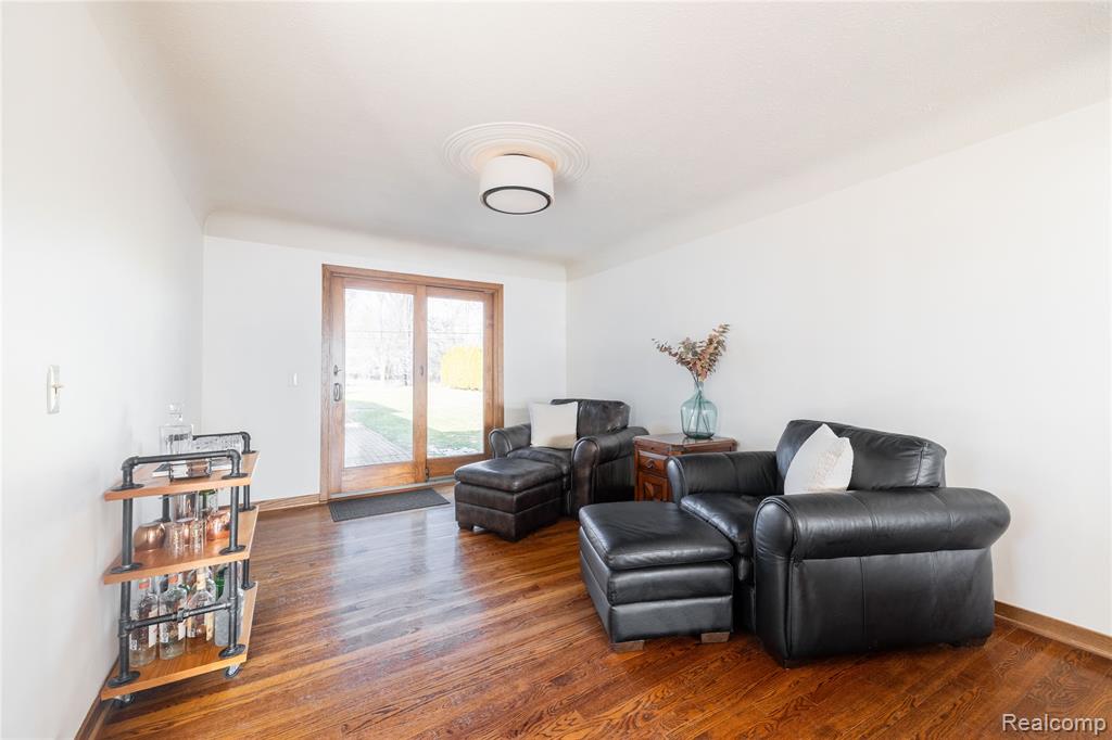 21774 East River Road, Grosse Ile, MI 48138 — Photo 28