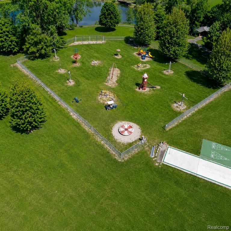 10001 E Goodall Road, 404, Durand, MI 48429 — Photo 48
