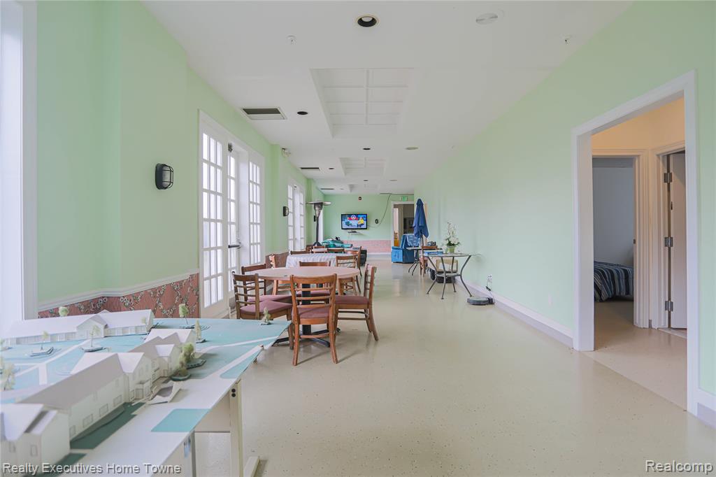 9334 River Road, Algonac, MI, 48001