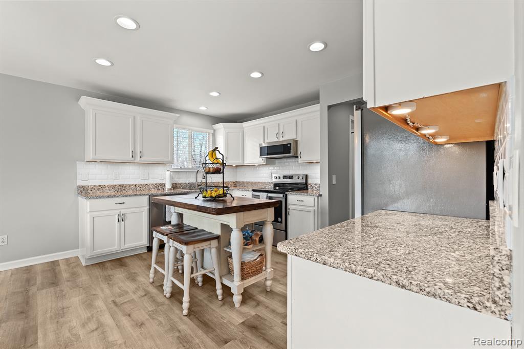 4201 JUDITH Court, Linden, MI 48451 — Photo 11