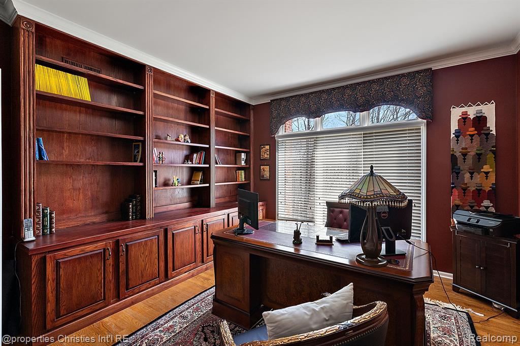 6811 BLAKEWOOD, West Bloomfield, MI — Photo 35