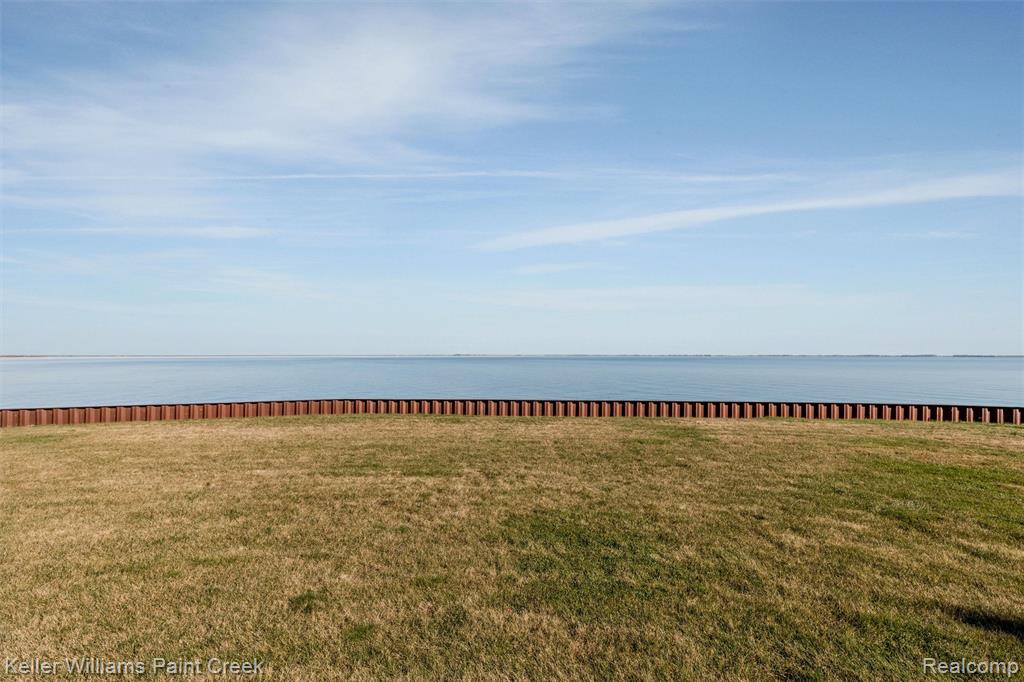 37580 Lakeshore Drive, Harrison Township, MI — Photo 80
