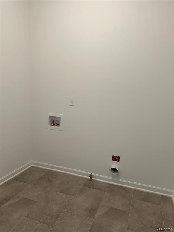 475 CANNONADE Loop, Howell, MI 48843 — Photo 10