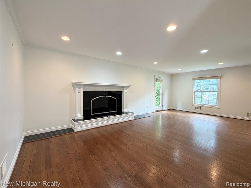 5937 Red Coat Lane, West Bloomfield, MI — Photo 11