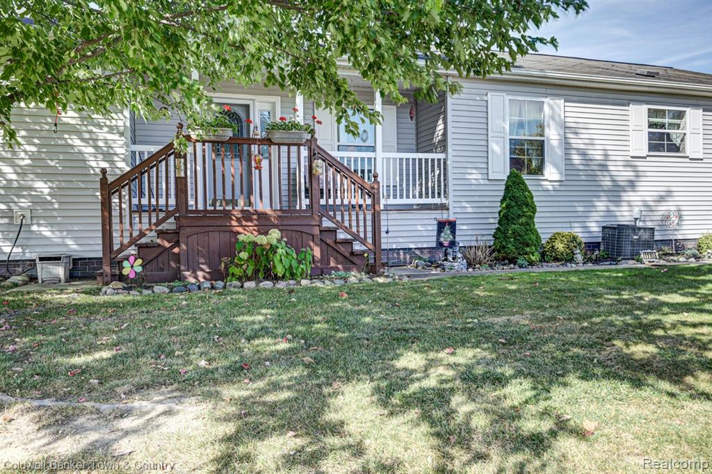 11108 Wood Run Circle, South Lyon, MI 48178 — Photo 3