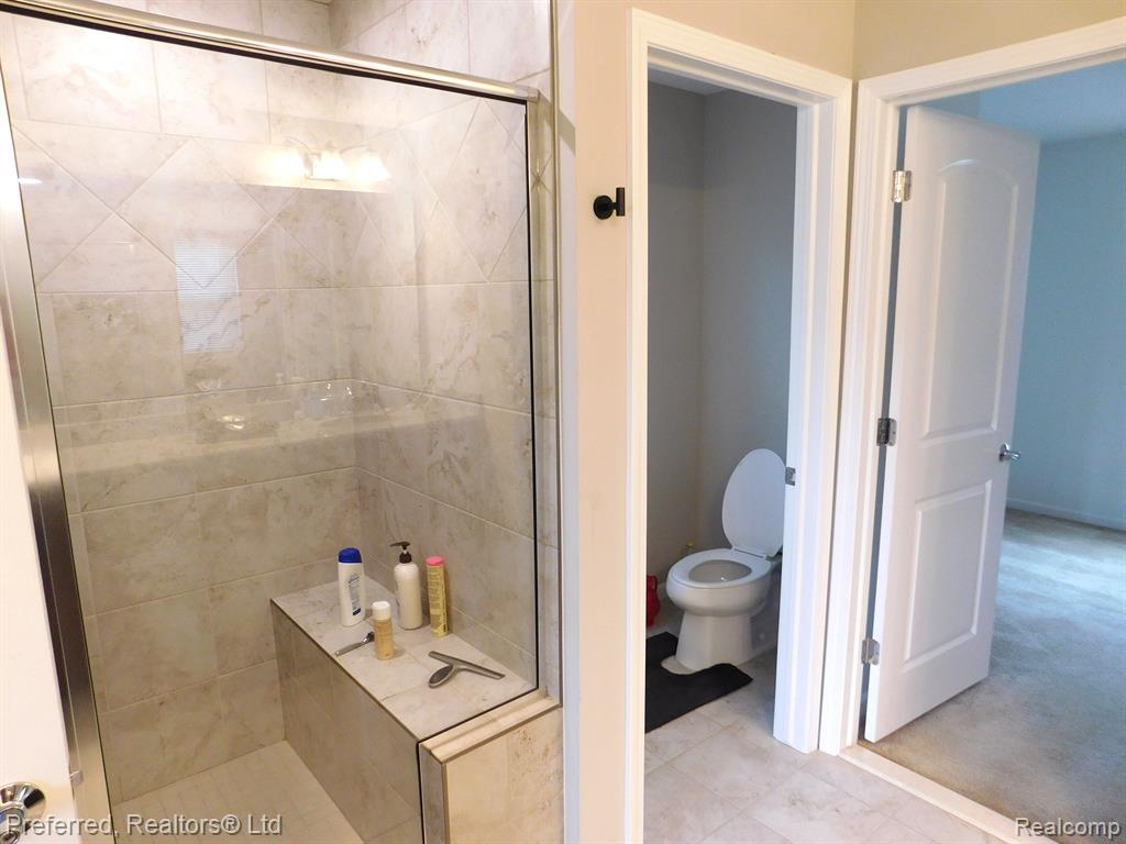 50316 AMBERWOOD Road, Canton, MI 48188 — Photo 24