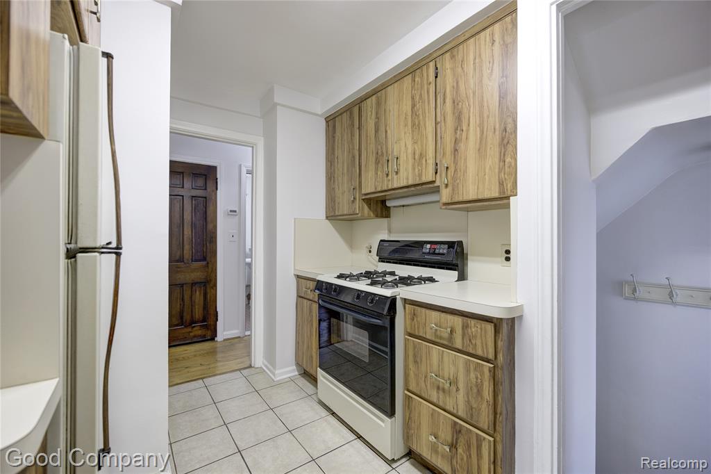 960 Columbia Road, Berkley, MI 48072 — Photo 11