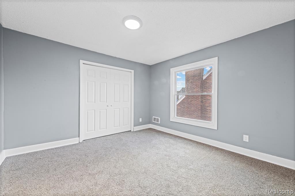 5045 Balfour Road, Detroit, MI 48224 — Photo 15