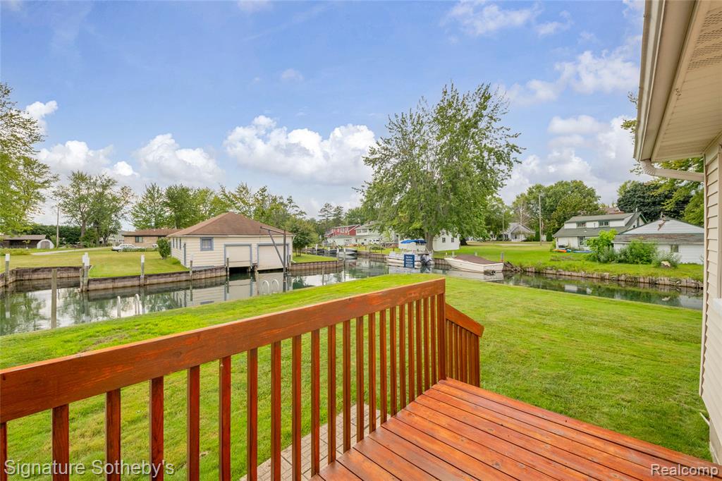 125 North Avenue, Algonac, MI 48001 — Photo 32