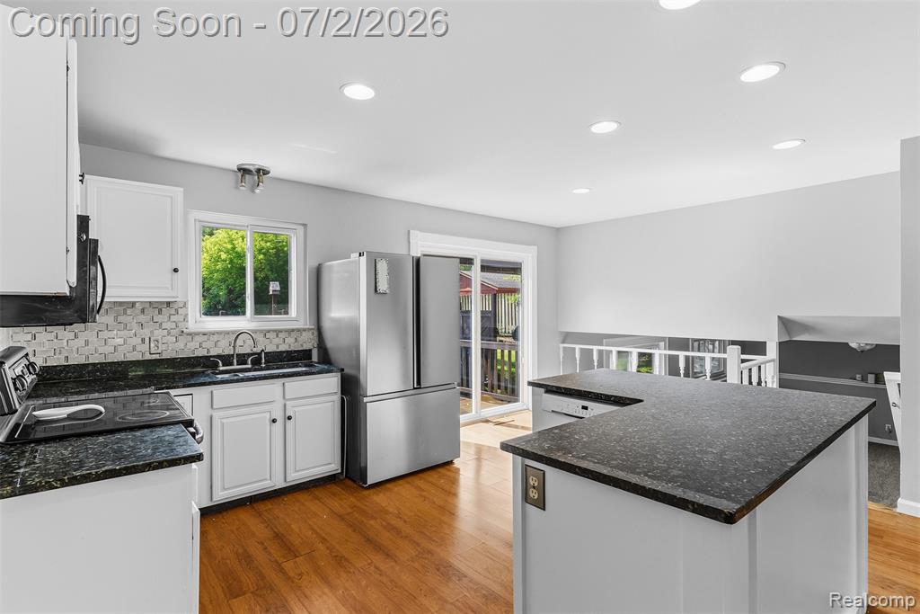 305 East Road, Holly, MI 48442 — Photo 9