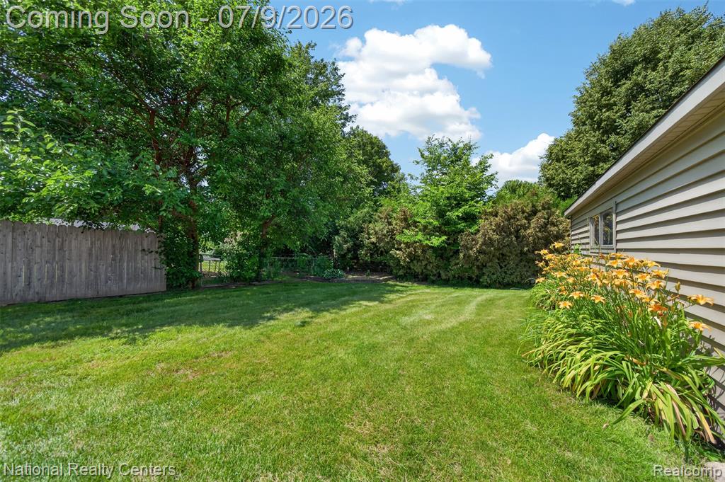 40925 McNamara Drive, Clinton Twp, MI 48038 — Photo 3