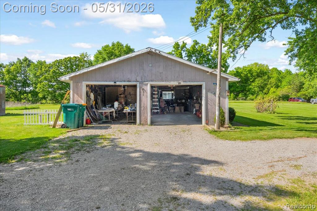 10294 Nichols Road, Gaines Vlg, MI 48436 — Photo 45