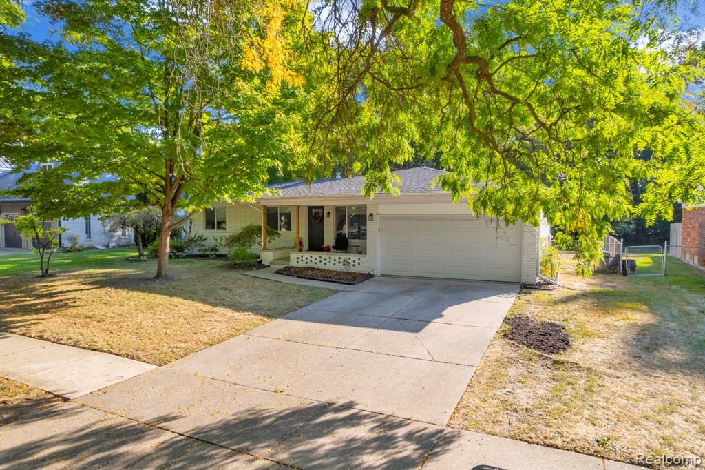 4812 Whitesell Drive, Troy, MI 48085 — Photo 2