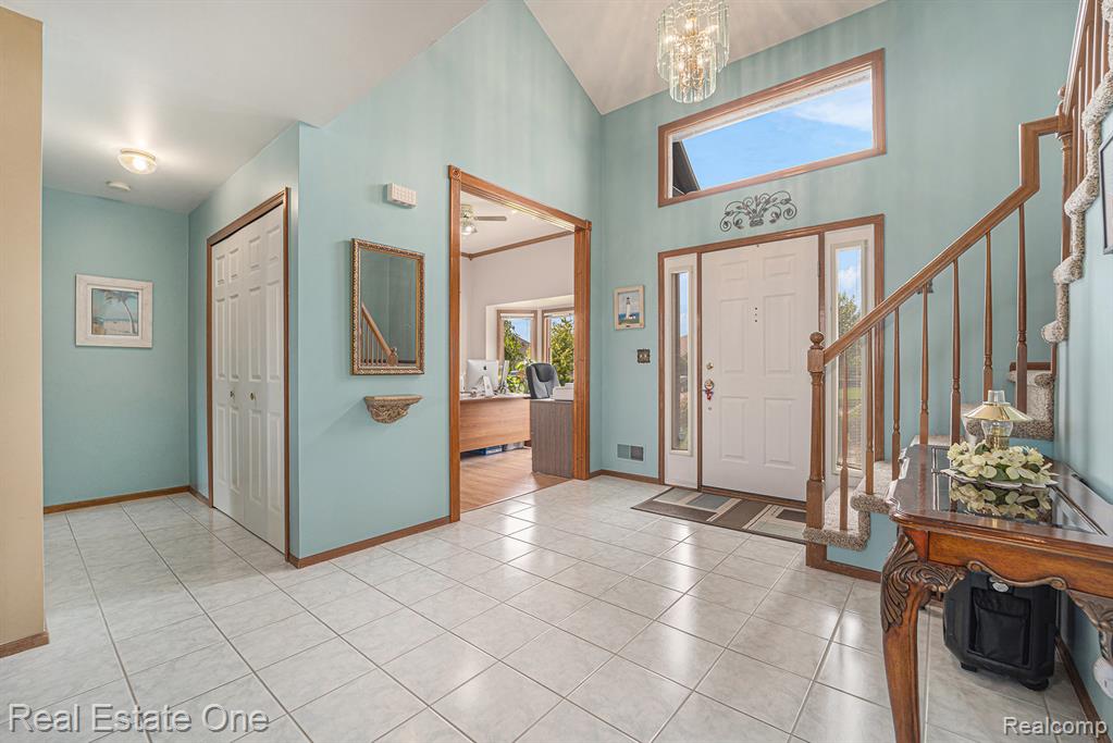 54448 Verona Park Drive, Macomb, MI 48042 — Photo 8