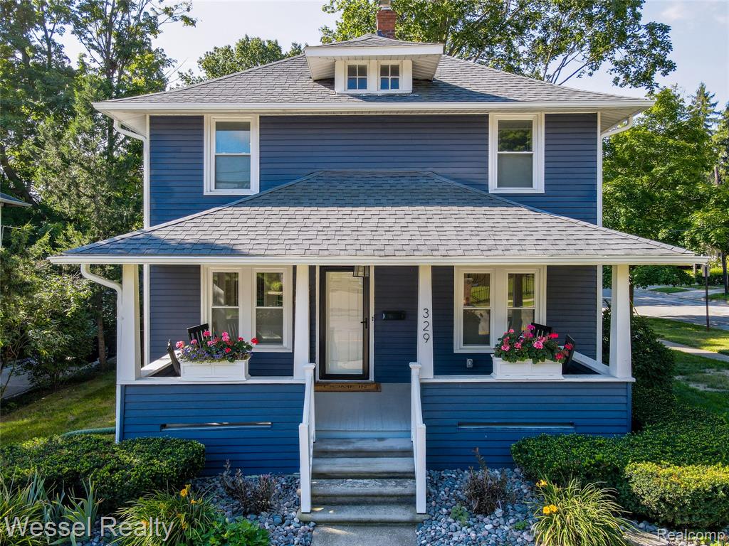 329 W Saint Clair Street, Romeo, MI 48065 — front exterior