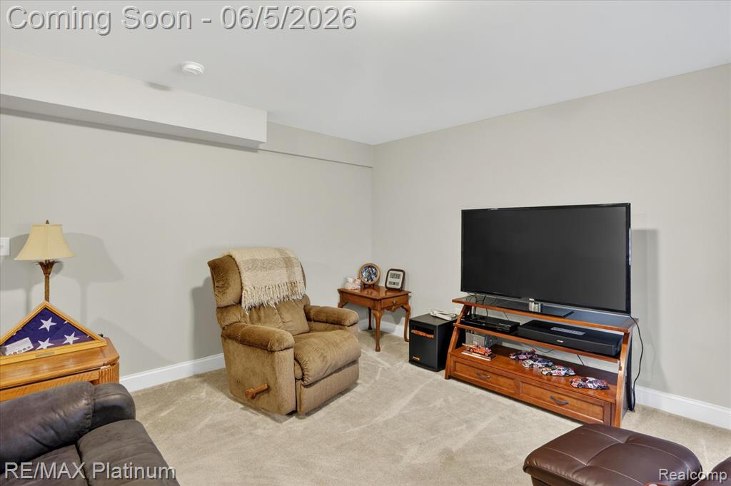465 Hosta, 082, Howell, MI 48843 — Photo 35