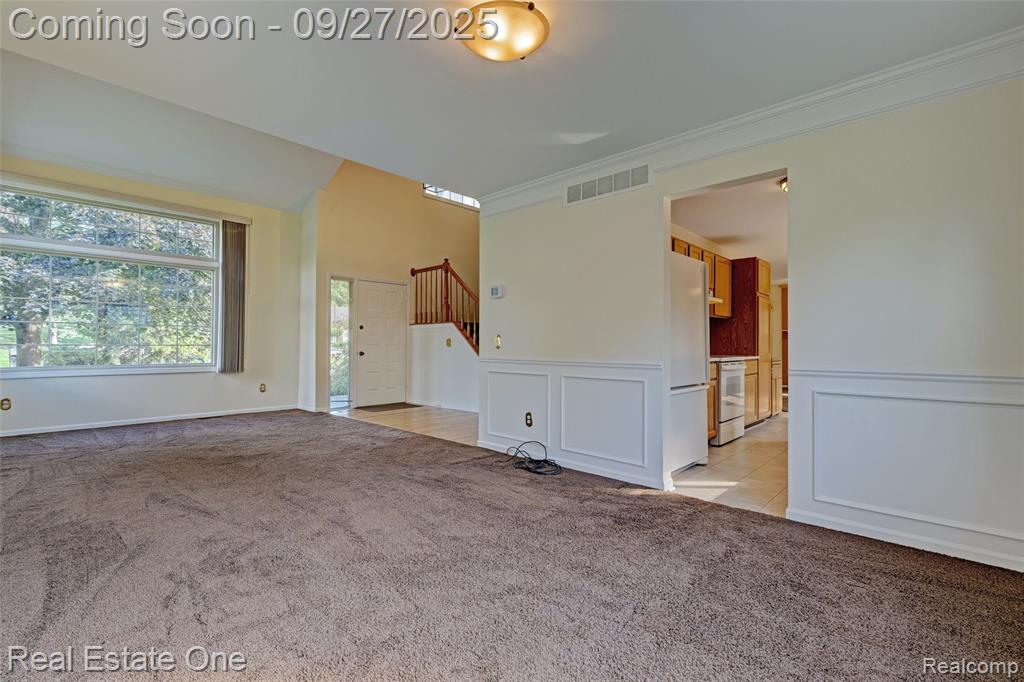 90 Crescent Hill Drive, Ortonville, MI 48462 — Photo 18